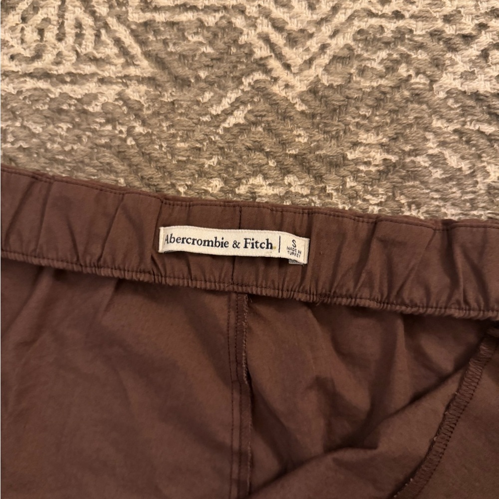 Abercrombie & Fitch Poplin Wrap Skirt - Picture 5 of 11